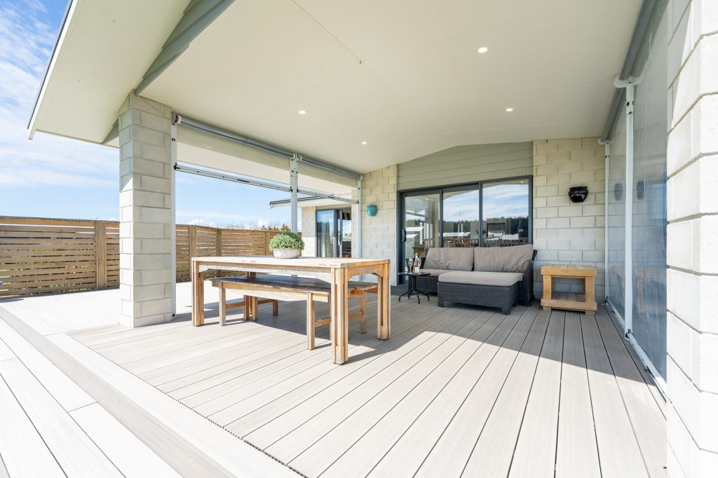 Covered outdoor living